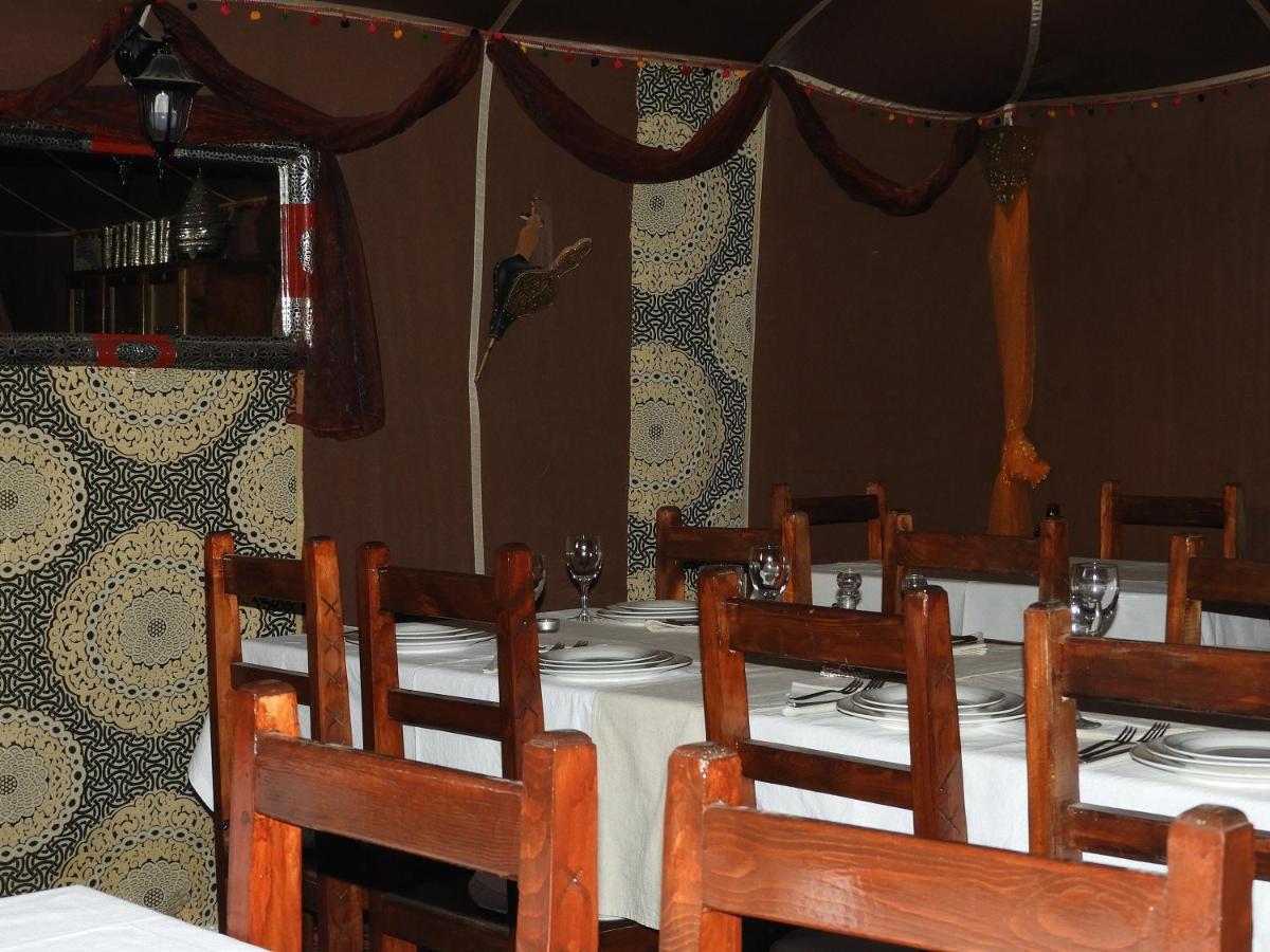 Luxury Sahara Dream Camp Hotel Мерцуга Екстериор снимка