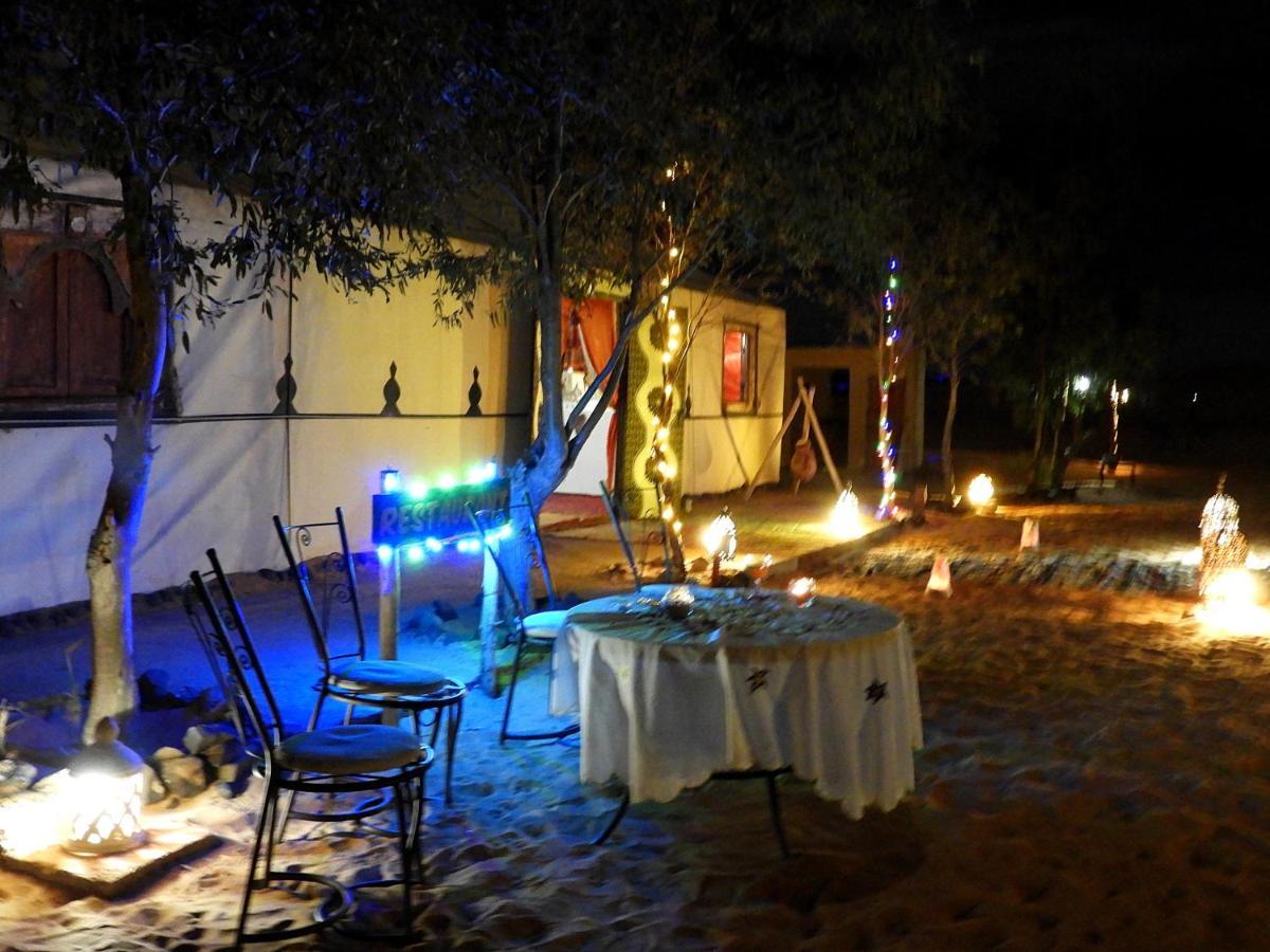 Luxury Sahara Dream Camp Hotel Мерцуга Екстериор снимка