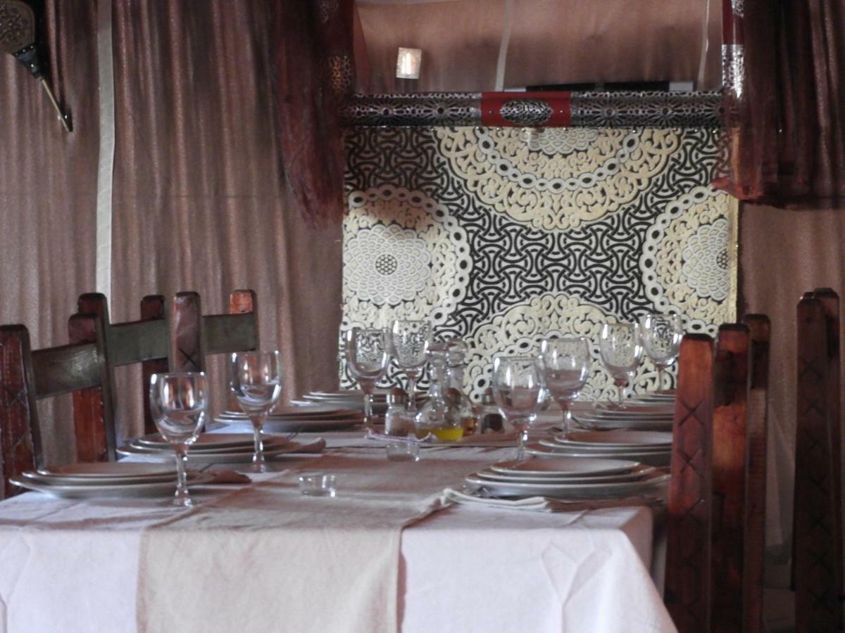 Luxury Sahara Dream Camp Hotel Мерцуга Екстериор снимка