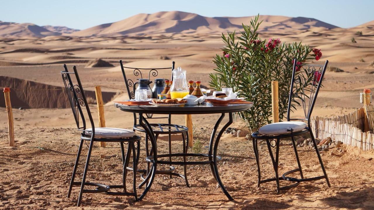 Luxury Sahara Dream Camp Hotel Мерцуга Екстериор снимка