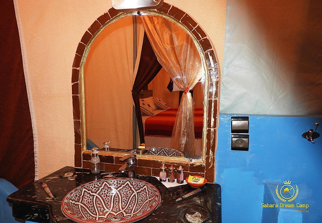 Luxury Sahara Dream Camp Hotel Мерцуга Екстериор снимка